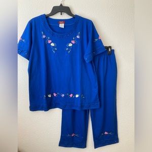 Women Blue set size L